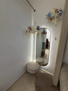 Photo de galerie - Mise en place d’une cabine d’essayage de a à z.