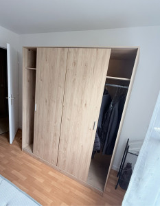 Photo de galerie - Armoire neuf de magasin BUT