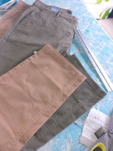 Photo de galerie - 2 ourlets de pantalon 