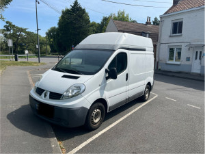 Photo de galerie - Sérieux et disponible 