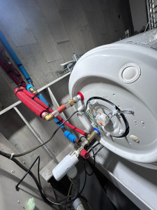 Photo de galerie - Changement résistance électrique et gros nettoyage qui rempli de calcaire.