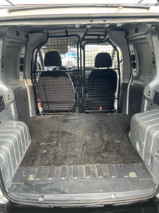 Photo de galerie - Bonjour nous proposons un service de location et de dépannage, adapté aux particuliers comme aux professionnels. -location flexible courte ou longue durée - dépannage rapide et efficace - service sérieux et réactif 