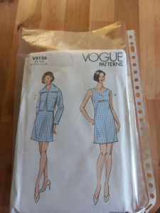 Photo de galerie - Robe réalisée avec le Patron Vogue V 2126