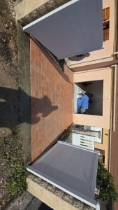 Photo de galerie - Pose pavés 14x14 autobloquant joints alignés 