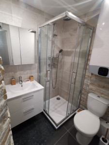 Photo de galerie - Cette photo illustre également une salle de bain que je conçue entièrement