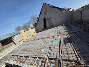 Photo de galerie - Bricolage et multi services