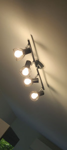 Photo de galerie - Installation et montage de lustres