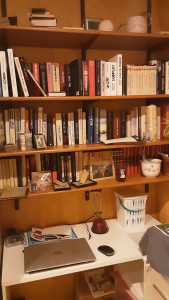 Photo de galerie - Bibliothèque murale sur rail