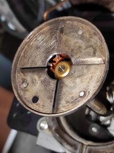 Photo de galerie - Tête de combustion après entretien