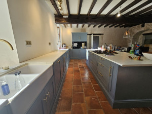 Photo de galerie - Nettoyage complet d'une maison ancienne 