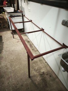 Photo de galerie - Fabrication d'un établi pliable pour gain de place 