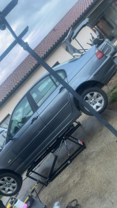 Photo de galerie - Mécanique sur une bmw