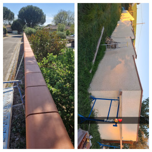 Photo de galerie - Pose des chapeaux ou couvre mur