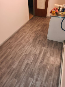 Photo de galerie - Sol anino dans une cuisine 