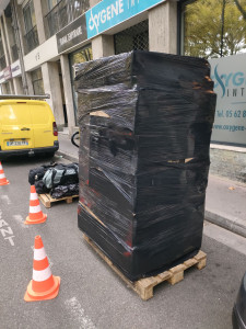 Photo de galerie - Déménagement à Toulouse mise en palette des cartons pour un service toujours soigné.