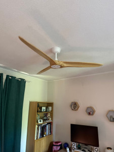 Photo de galerie - Pose d'un ventilateur au plafond