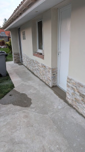 Photo de galerie - Parement décoratif extérieur en pierre naturelle 