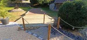 Photo de galerie - Création d'un terrain de pétanque plus entré en terrasse bois