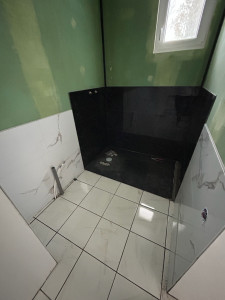 Photo de galerie - Pose de carrelage et dalle PVC