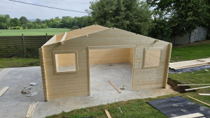 Photo de galerie - Bricolage et multi services