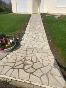 Photo de galerie - Allée, après nettoyage