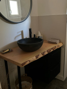 Photo de galerie - Création et installation d’un meuble sous vasque