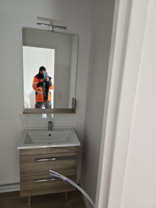 Photo de galerie - Meuble vasque et miroir 