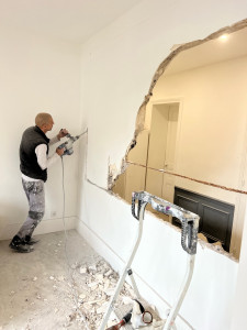 Photo de galerie - Ouverture du mur