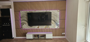 Photo de galerie - Après le montage et la décoration de meubles télé