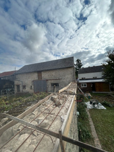 Photo de galerie - Remplacement de tuile par chapeau en béton et en pente pour faire circuler l’eau 