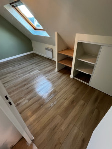 Photo de galerie - Pose parquet et création placards 