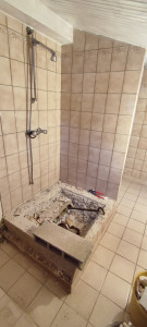 Photo de galerie - Bricolage et multi services