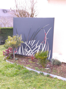 Photo de galerie - Travaux d'aménagement, tonte,serrurerie ,nettoyage terrasse. 