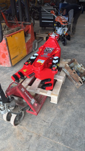 Photo de galerie - Pince de démolition