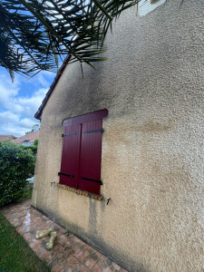 Photo de galerie - Voici avant Nettoyage d’une façade