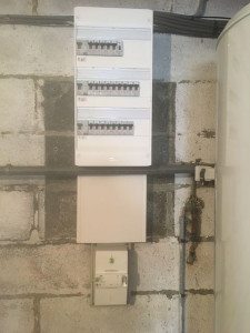 Photo de galerie - Mise aux norme tableau electrique  et passage de nouveaux câble dans rénovation maison sur  annay 62