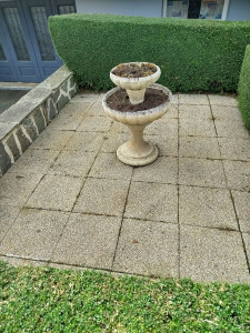 Photo de galerie - Nettoyage dalle gravillonnée 