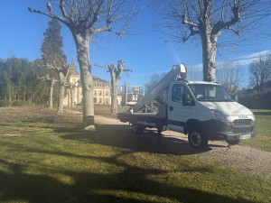 Photo de galerie - Je travaille avec une Nacelle