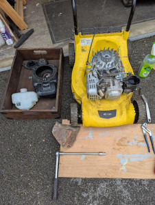 Photo de galerie - Réparation de tondeuse 