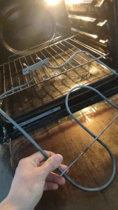 Photo de galerie - Remplacement résistance four défectueuse 