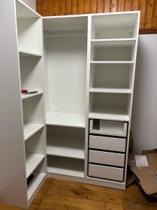 Photo de galerie - Montage d’un dressing 