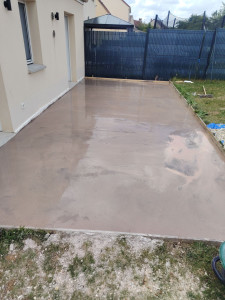 Photo de galerie - Chantier d'une terrasse chez une personne sympa