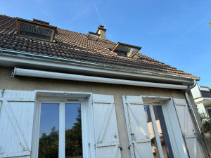 Photo de galerie - Rénovation boiseries, remplacement gouttière