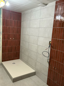 Photo de galerie - Ça c’est la pose de une salle de bain avec les Zellige 