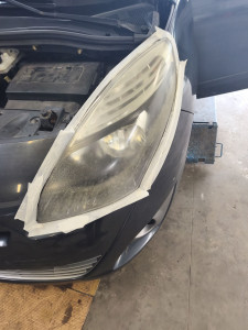 Photo de galerie - Remise en état phare 