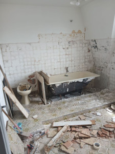Photo de galerie - Casse et débarras d'anciennes installations 
