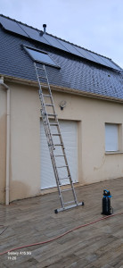 Photo de galerie - Traitement biocide fongicide et algicide toiture et façades 