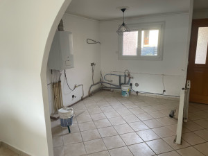 Photo de galerie - Mise en conformité électrique + placoplatre + plomberie et peinture pour nouvelle cuisine 