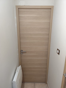 Photo de galerie - Pose porte intérieure.