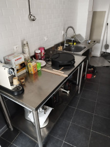 Photo de galerie - Installation matériel professionnel avec modification tuyauterie et installation robinet pro.